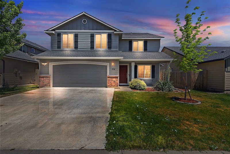 Legacy Sober Living - Photo 2
