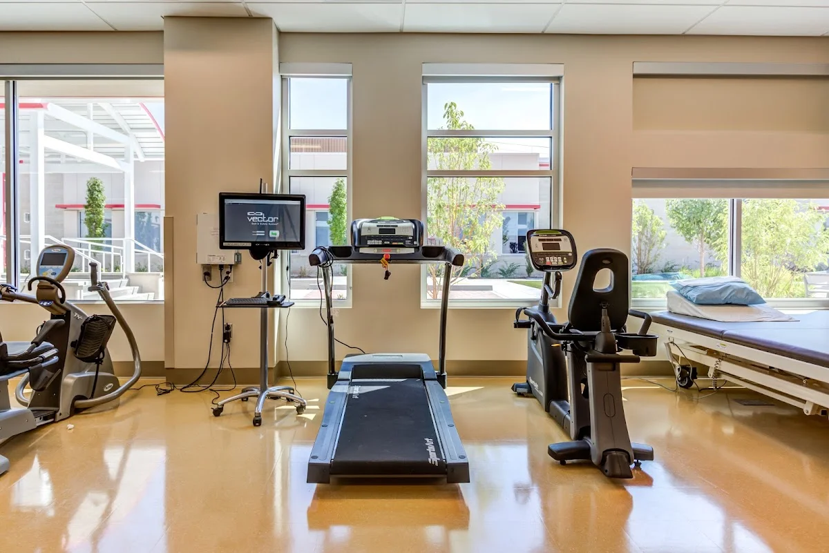 Saint Alphonsus Regional Rehabilitation Hospital - Photo 4